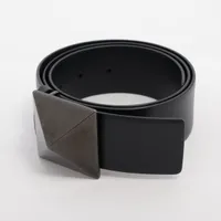 セリーヌ マンテル チェーンベルト 75 レザー ブラック セリーヌ マンテル チェーンベルト 75 レザー ブラック×ブラウン