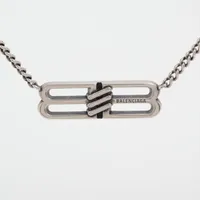 バレンシアガ メタル ネックレス 楽天市場】BALENCIAGA(バレンシアガ) Typo Metal ロゴネックレス