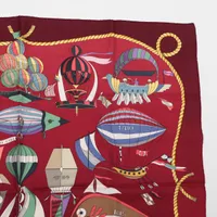 未使用 極美品 エルメス スカーフ 大空の狂気 ブラック ボルドー 付属品付き エルメス カレ90 LES FOLIES DU CIEL 大空の狂気 スカーフ