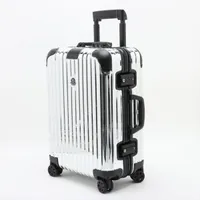 希少！！リモワ×モンクレールキャリーケース 楽天市場】【中古】RIMOWA×MONCLER“Reflection” スーツケース