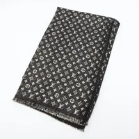 中古品❣️大特価❣️ルイヴィトン❤️シルク100%❤️ストール 中古品❣️大特価❣️ルイヴィトン❤️シルク100%❤️ストール