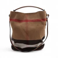 バーバリーのキャンバスショルダーバッグ BURBERRY キャンバスショルダーバッグ