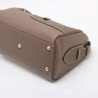 エルメス プティ クーリエ トリヨンクレマンスxエバーカラー