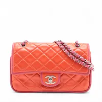 TOD'S レッド スエード ショルダーバッグ トッズ ダブルT スエード ショルダーバッグ レッド A3089911