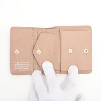 メゾンマルジェラ 4ステッチ レザー コンパクトウォレット