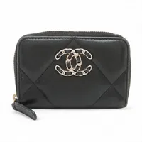⭐️美品 30番台⭐️シャネル CHANEL 19 財布 ブラック 定番人気♪ シャネル シャネル19｜中古ブランド品・ブランド古着通販｜ALLU
