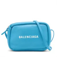 バレンシアガ　ハンガー　非売品　5点　未使用　状態良い　最安値 BALENCIAGA（バレンシアガ）の古着・中古通販 | 【公式】RAGTAG