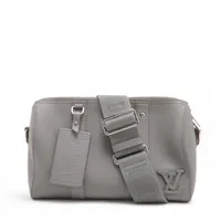 ルイ ヴィトン シティ キーポル LVアエログラム M59328 グレー