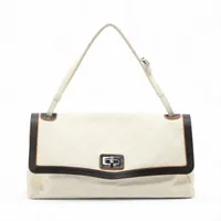 シャネル マトラッセ ラムスキン ショルダーバッグ 2.55 ベージュxブラウン シルバー金具 11番台