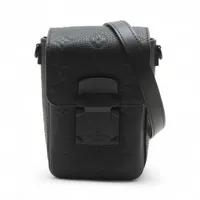 ヴィトン トリヨンモノグラム Sロック ヴェルティカル ウエアラブル ウォレット M81524 ブラック RFID反応あり