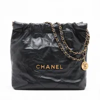CHANEL 黒 レザー ベルト ゴールド金具 CHANEL 黒 レザー ベルト ゴールドチェーン