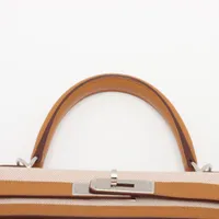 エルメス ケリー28 D刻印 2019年製 トワルアッシュ ヴォースイフト エクリュ ブルーノール シルバー金具 ショルダーバッグ 中古 送料無料 新品)HERMES エルメス ケリー 28 外縫い ヴォースイフト トワル