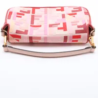 フェンディ ズッカ マンマバケット キャンバスxレザー ショルダー