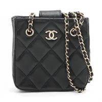 シャネル マトラッセ ラムスキン チェーンショルダーバッグ ミニポシェット ブラック ゴールド金具 31番台 AP2547