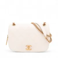 シャネル マトラッセ キャビアスキン チェーンショルダーバッグ ホワイト ゴールド金具 29番台