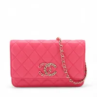 本日限定価格！セレブ愛用！CHANELキャビアスキン 正規保証付2066 新作CHANEL☆シャネルキャビアスキン ウォレット ユニセックス