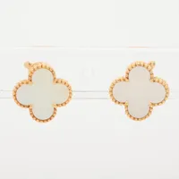 ヴァンクリーフ&アーペル ヴィンテージアルハンブラ オニキス