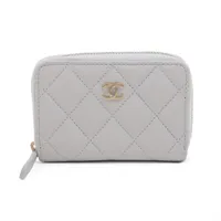 シャネル ミニミニマトラッセ キャビアスキン コインケース ラウンドジップ ライトグレー ゴールド金具