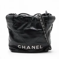 値下げ交渉お待ちしてます！コメント歓迎❤︎CHANEL❤︎新品未開封❤︎ アリュ CHANELスニーカー38 お値引き交渉あり‼️ - メルカリ