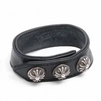 綺麗 本物 正規 クロムハーツ レザー ブレスレット CHROME HEARTS クロムハーツ（原本無） ラージ クロス ガン