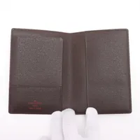 ヴィトン ダミエ クーヴェルテュールパスポール N60188 ブラウン パスポートケース A3908612｜中古ブランド品・ブランド古着通販 ...