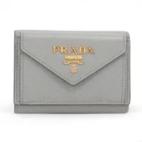 超美品☆PRADA プラダ サフィアーノ二つ折り財布 2ML049 カーキ 希少 046204_1.jpg