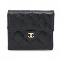 シャネル マトラッセ キャビアスキン コンパクトウォレット ブラック