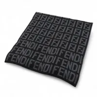 FENDI ウール マフラー ブラック/ベージュ ストライプ　ズッカ柄 FENDI ウール マフラー ブラック/ベージュ ストライプ ズッカ柄