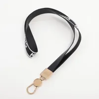 P*o様 シャネル【CHANEL】プレ春夏25P ロゴ　ネックストラップ P*o様 シャネル【CHANEL】プレ春夏25P ロゴ ネックストラップ