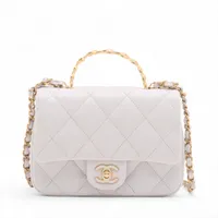 値下げ交渉お待ちしてます！コメント歓迎❤︎CHANEL❤︎新品未開封❤︎ アリュ 今日特価】年中セール！豊富なバリエーションから選べます