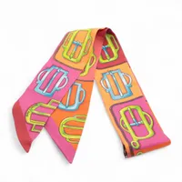 ⭐︎美品⭐︎HERMES ポワントゥ 銀のしずく オレンジ シルク 三角 スカーフ ⭐︎美品⭐︎HERMES ポワントゥ 銀のしずく オレンジ シルク