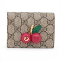 グッチ オフィディア GGスプリーム PVC×レザー コンパクト