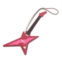 エルメス チャーム レザー ブルー×ブラック ギターピック A2466942