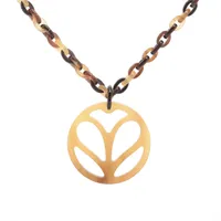 エルメス イスム　バッファローホーン　グリーン ペンダント エルメス イスム ペンダント バッファローホーン カーキ