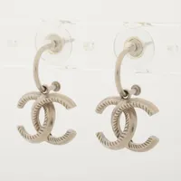 シャネル ココマーク リボン B23S ピアス(両耳用) メタル×ライン