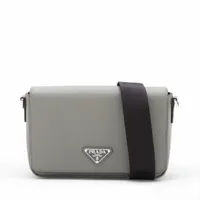 プラダ サフィアーノ レザー ショルダーバッグ グレー 2VD059 A3942992