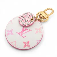 ティファニーレザーチャーム 未使用品】Tiffany&Co ティファニー レザー キーリング