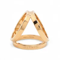 美品　エルメス　ライオン　カデナ　ゴールド　2017 エルメス(HERMES)カデナ ライオン｜2106800517378｜【公式】新品