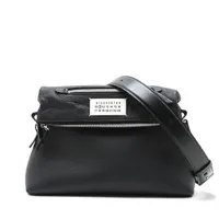 メゾンマルジェラ 5AC レザー 巾着 ブラック A2438265｜中古