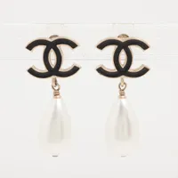 CELINE トリオンフ ピアス シルバー 正規品 セリーヌ 両耳 CELINE セリーヌ ピアス トリオンフ メタル シルバー : ブランド