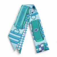 8/16まで　新品　エルメス　ツイリー　コリエドシアン　首輪と犬　シルクスカーフ HERMES エルメス スカーフ ツイリー 首輪と犬 コリエドシアン