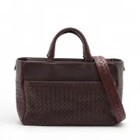 ボッテガヴェネタ ツイスト レザー ハンドバッグ ホワイト