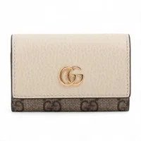グッチ GG スプリーム PVC レザー iPhone 15 ケース ベージュ GUCCI - グッチ GG スプリーム PVC レザー iPhone 15 ケース