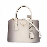 プラダ サフィアーノ レザー ハンドバッグ 関税負担なし☆PRADA プラダ サフィアーノレザー ハンドバッグ