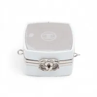 CHANEL ブラシスタンド ペン立て 陶器 ノベルティ シャネル　新品未使用 CHANEL シャネル ロゴ ノベルティ ブラシスタンド ペン立て