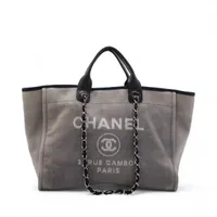 CHANEL ドーヴィル ポーチ グレー×ブラック CHANEL ドーヴィル ポーチ グレー×ブラック シャネル ドーヴィル