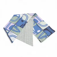 【美品】バーバリー　スカーフ柄コート　シルク100％　9号 レディース スカーフ シルク100％ 絹 日本製 国産 78cm