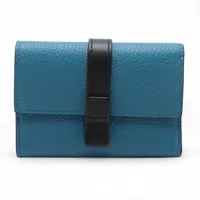 バレンシアガ エッセンシャル 664037 レザー コンパクト