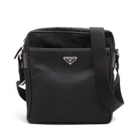 プラダ テスート ナイロン×レザー ショルダーバッグ レッド