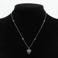 グッチ エングレービング ハート ネックレス 925 8.3g シルバー